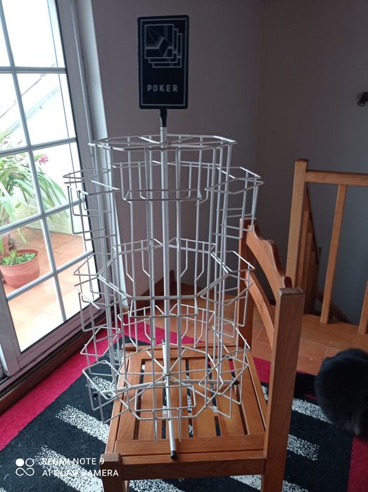 Rotating Display Stand64739927706881121