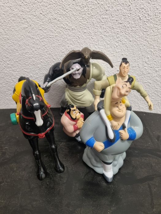 Brinquedos Happy Meal