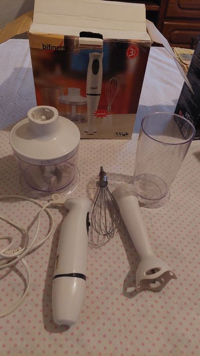 Antiguidades, velharias artigos de colecão