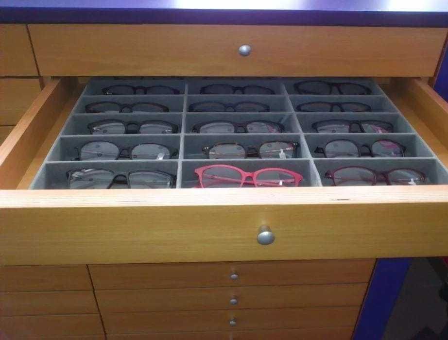 Moveis arrumação com 20 gavetas