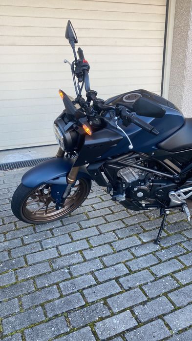 Cb 125 r  como nova