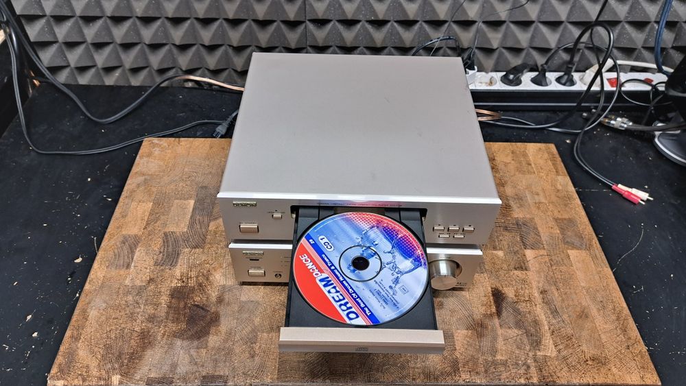 Wieża Denon DRA-F100  DCD-F100