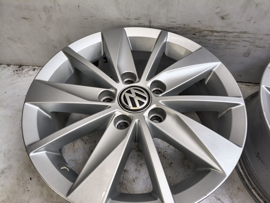 Felgi aluminiowe 15 Vw Golf Touran Passat 5x112