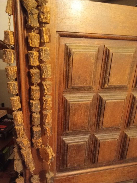 Terço em cortiça muito antigo