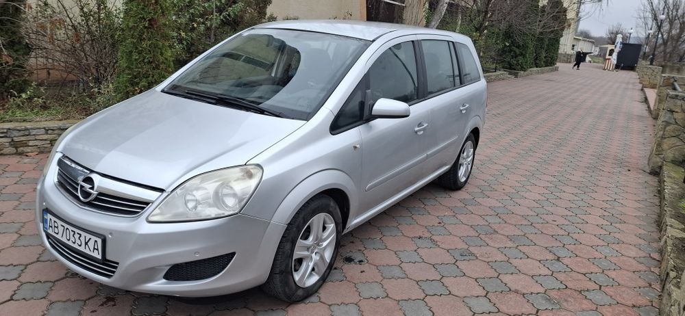 Продам авто opel zafira B 2009р