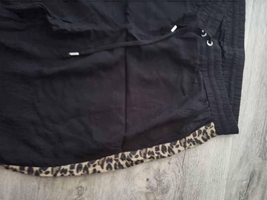 Spodnie przewiewne 38 Reserved