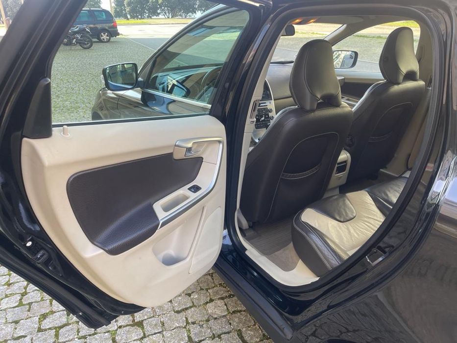 Volvo XC 60 D5 Momentum