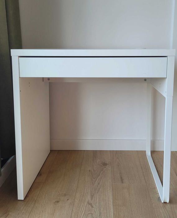 Na sprzedaż 2 biurka z IKEA