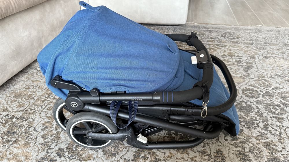 Прогулянкова коляска Cybex Eezy S+2