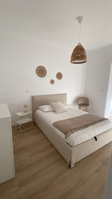 Quarto para estudante - 650€ - Estação da Damaia