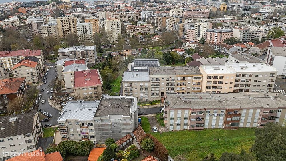Apartamento T3 com lugar de garagem, em S. Victor, Braga!