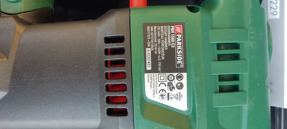 Parkside PBH 1500 C3 перфоратор