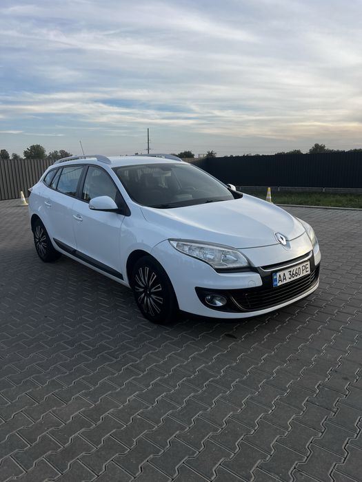 Продам Renault Megane III 2012 1.5 дизель АКПП