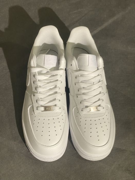 Nowe Nike Air Force 1 – białe – rozmiar 43