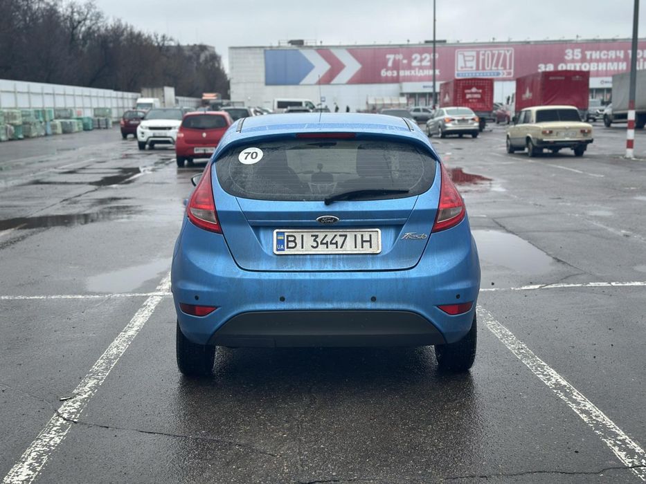 Ford Fiesta 2011г 1,4 автомат Европа