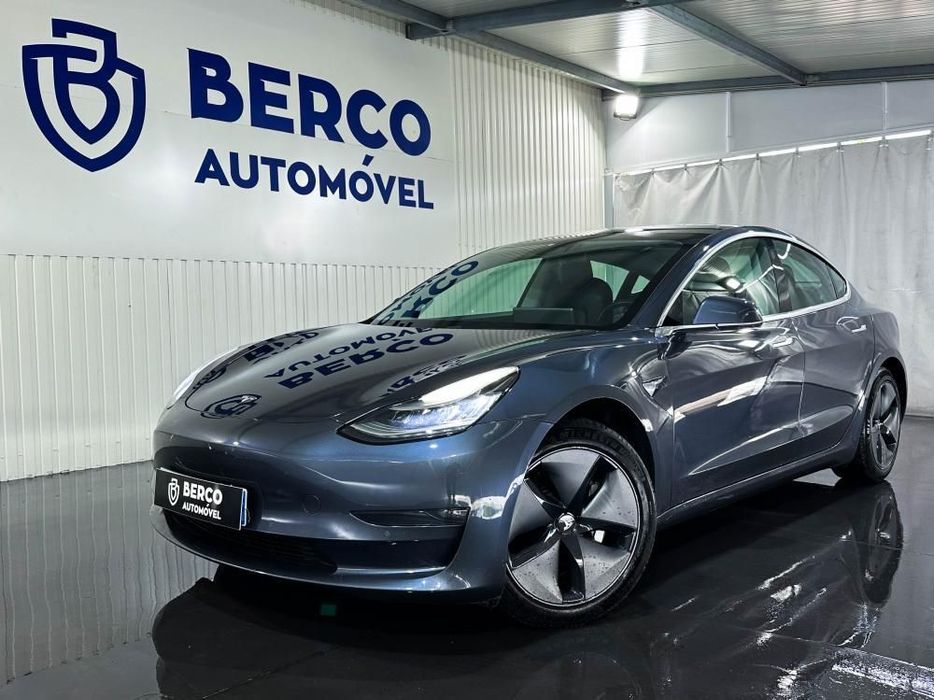 Tesla Model 3 Long-Range Dual Motor AWD