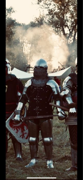 Sprzedam pelny zestaw zbroja Protector + przeszywanica