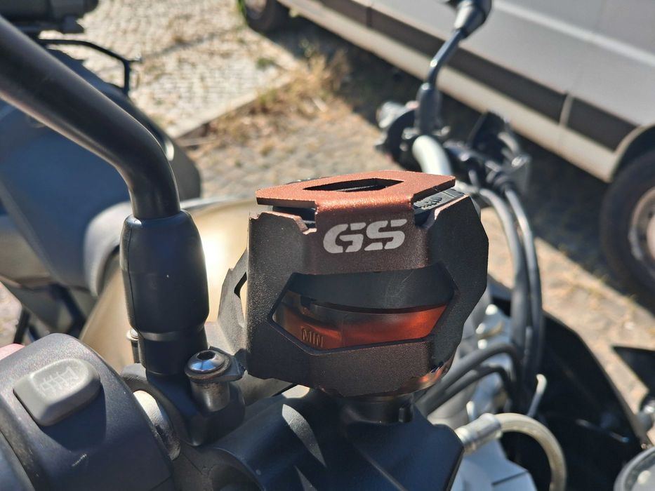 GS 800f  2012 bom estado