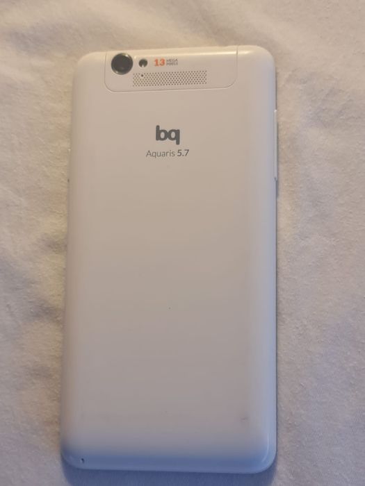 BQ Aquaris dois cartões