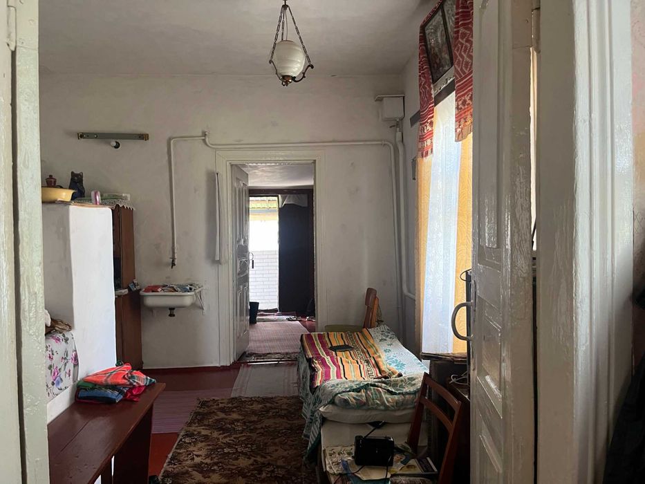 Продам півбудинку с. Гоголів 60м