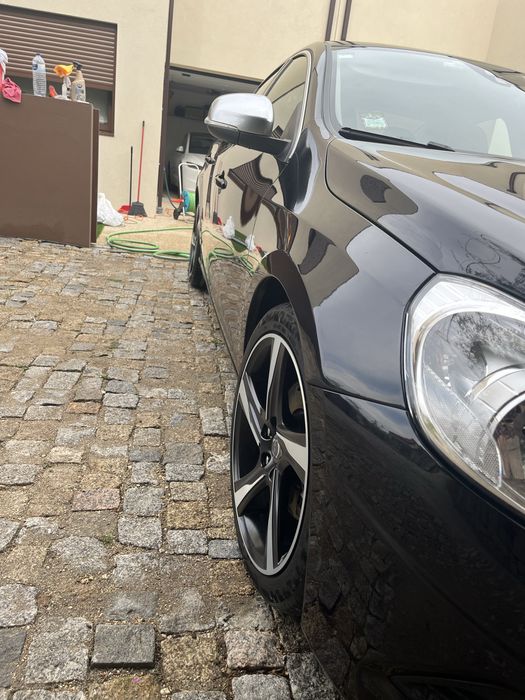 Volvo s60 D3 r design