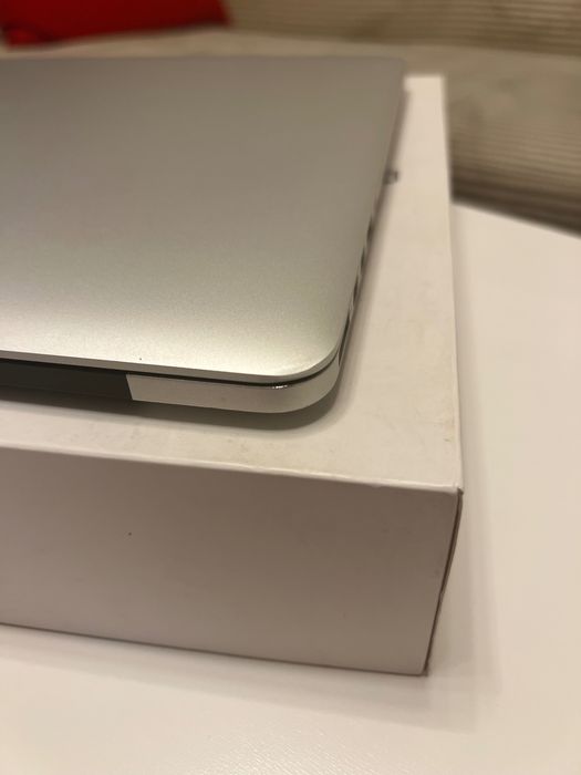 Apple MacBook Pro 15 Retina - Late 2013 A1398 i7 8GB 256GB świeża bat.