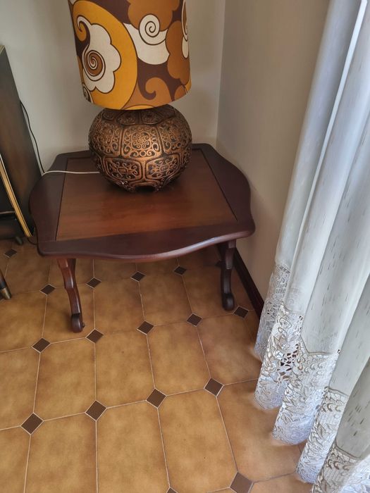 Mesa centro ou canto madeira
