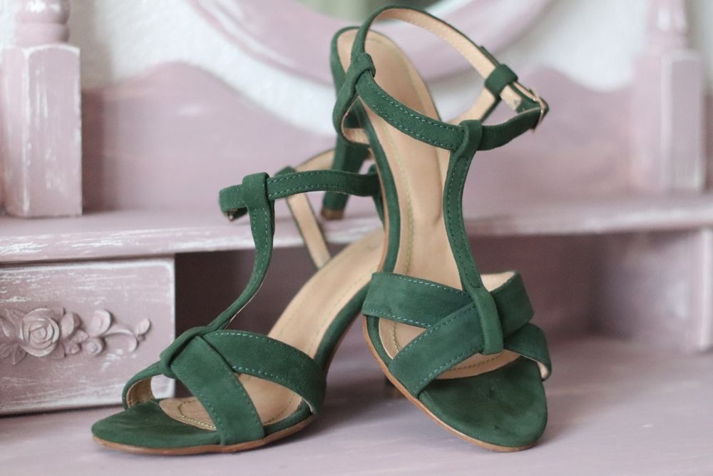 Buty obuwie  40 Miummash sandałki retro na obcasie 8cm