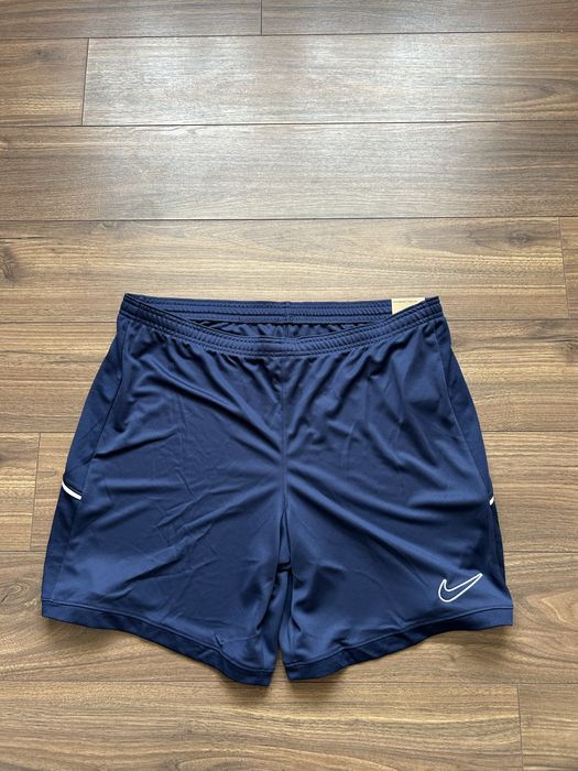 Чоловічі спортивні шорти Nike dri fit