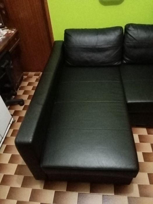 Sofá chaise longe pele