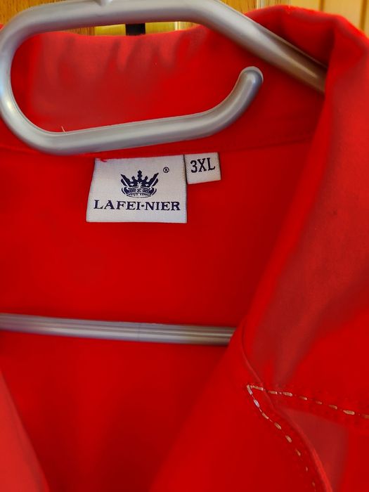 Elegancki Czerwony Żakiet Lafeinier (3XL, 97% Bawełna) - Stan Bardzo D