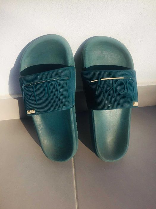 Chinelos azuis nº39