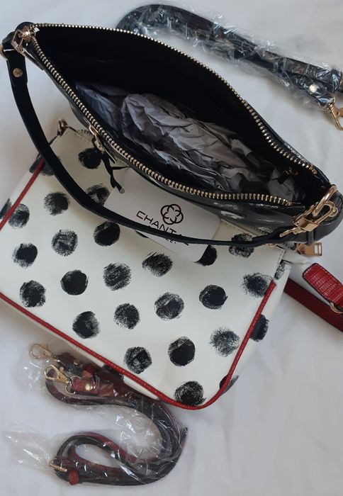 Duas bolsas pequenas