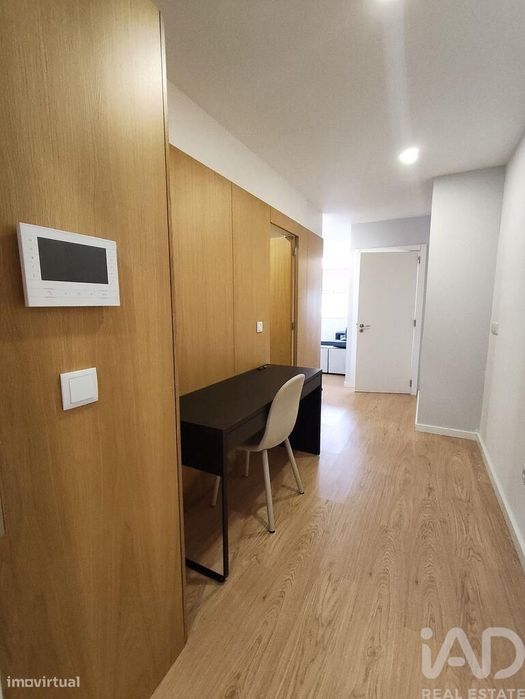 Apartamento T1 em Cedofeita, Santo Ildefonso, Sé, Miragaia, São Nicola