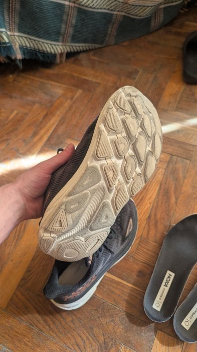 Кросівки Hoka Clifton 9 40 р. 25 см
