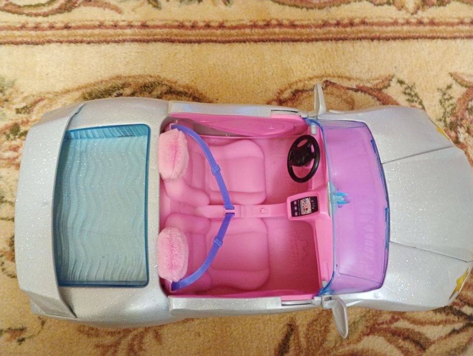 Samochód dla lalek Barbie