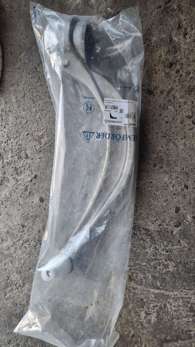 Ричаг volkswagen touareg 39304 01 передній нижній лівий