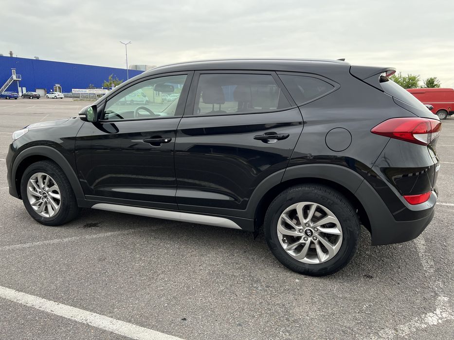 Hyundai tucson AWD