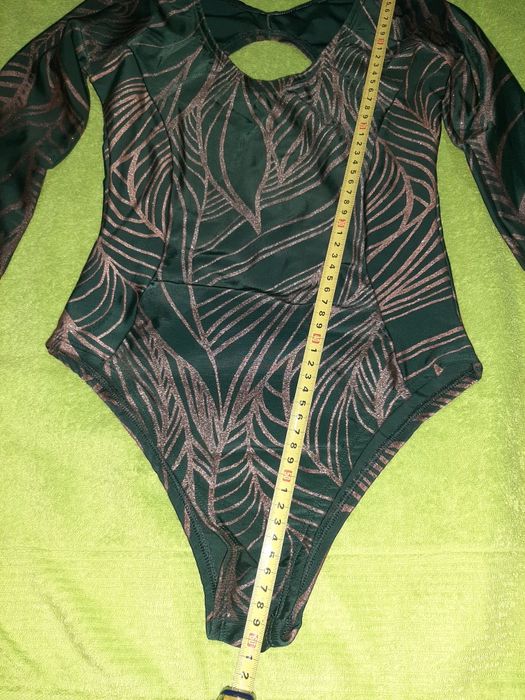 Продам купальник для художньої гімнастики