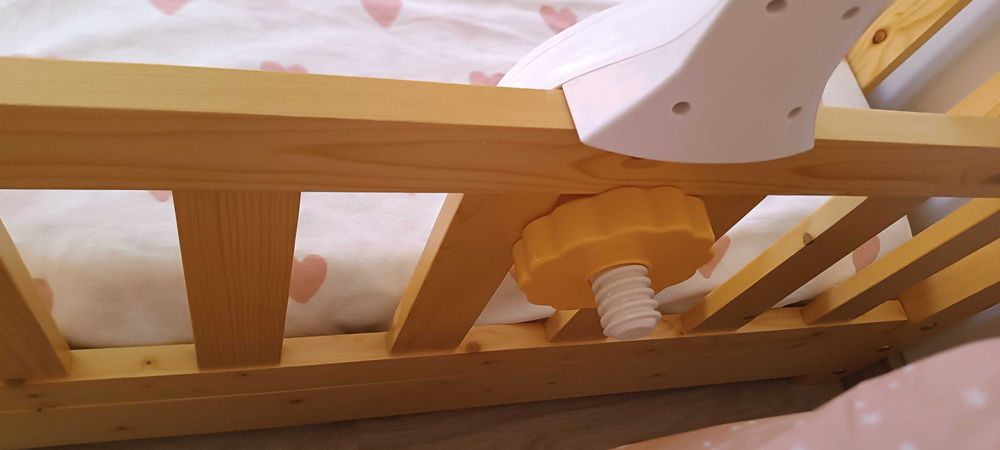 Móbile Chicco com projetor