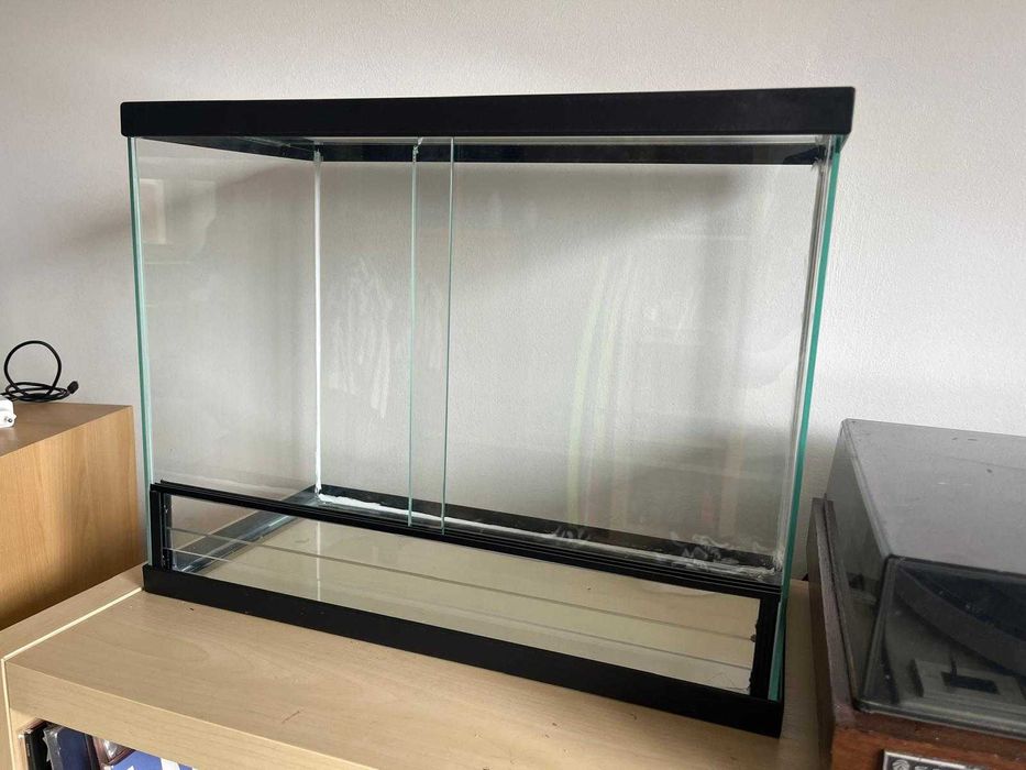 Terrário para répteis