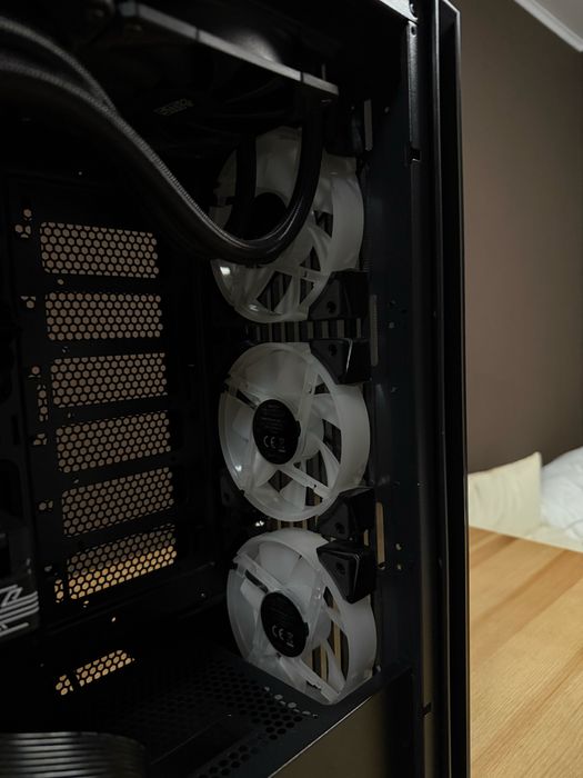Komputer RTX 5060 ti 16GB | AMD Ryzen 5 7500F TRAY | 32 GB RAM DDR5