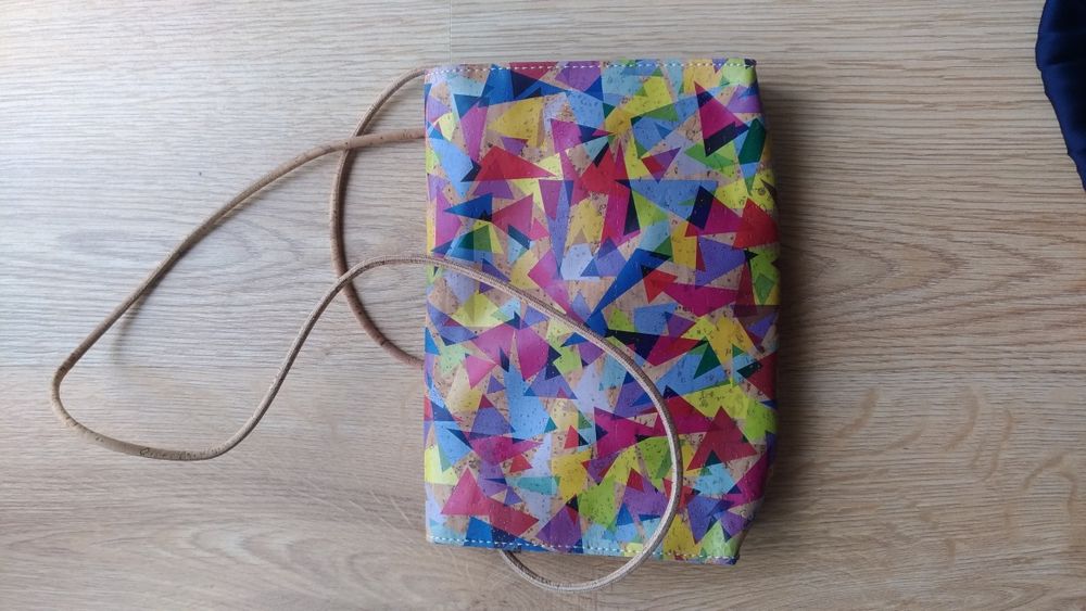 Conjunto mala e carteira de cortiça