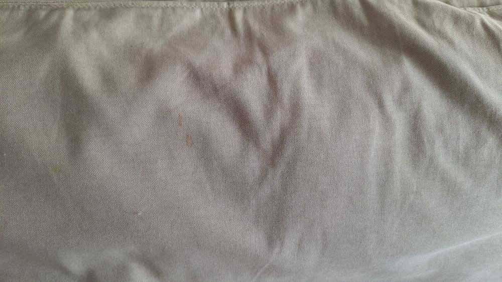 Sofá cama 3 lugares, com arrumação