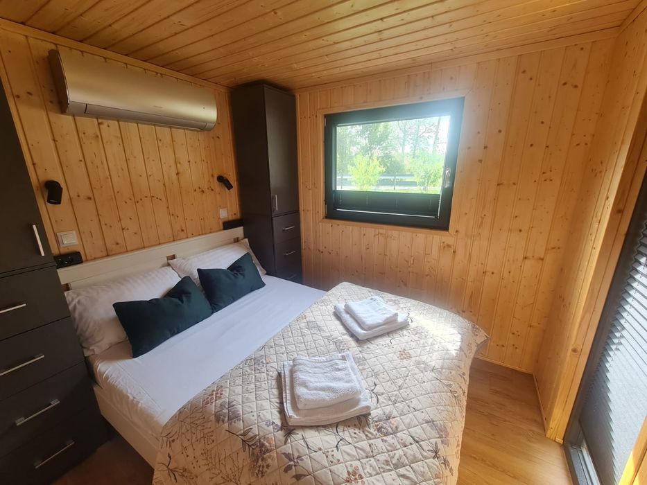 Nowoczesny domek w lesie • Jacuzzi • Balia • Sauna • Taras • Prywatne SPA