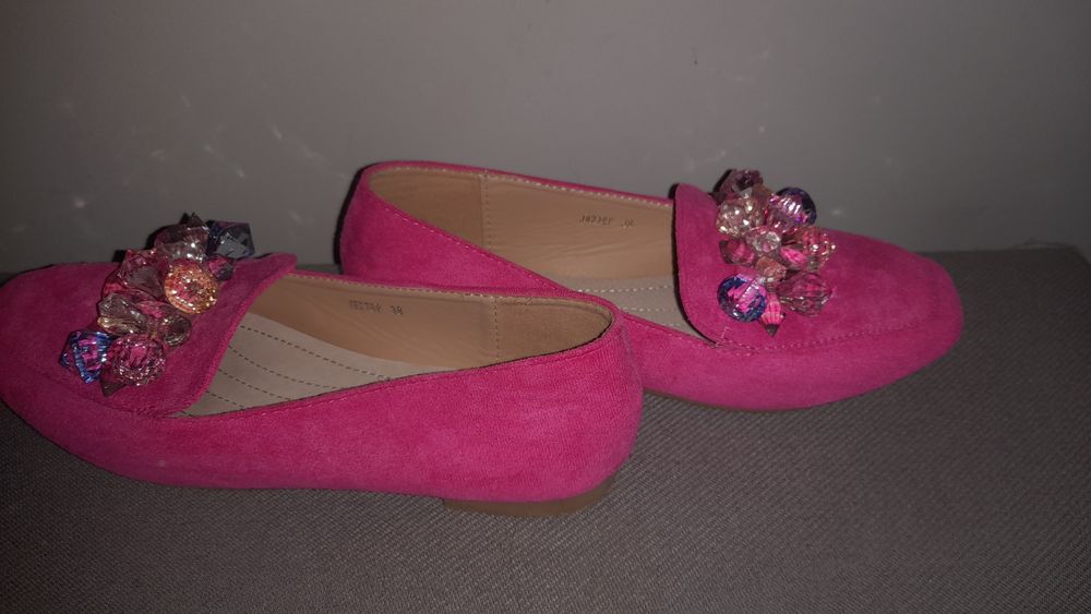 Buty mokasyny kryształki 38