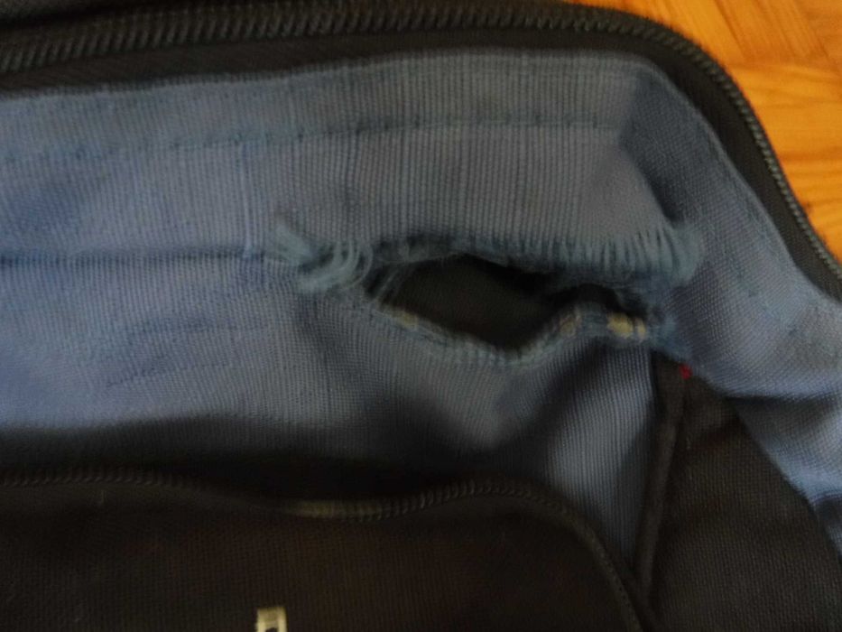 Mochila Monte Campo Azul e Preta