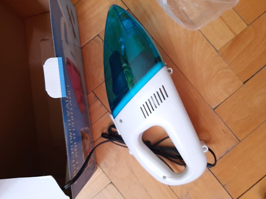 Odkurzacz samochodowy 12V nowy