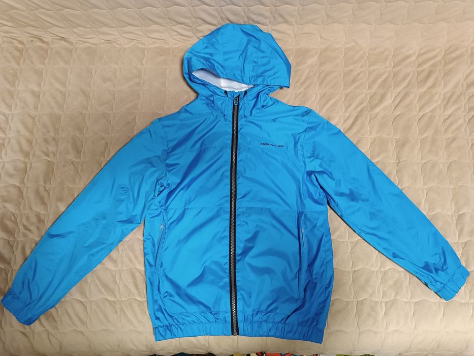 Вітровка Reserved