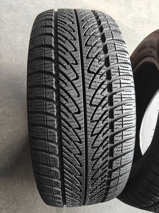2шт R17 225 55 шини зимові 22р GoodYear Ultragrip8 гарний стан